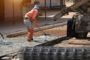 Це зображення має порожній атрибут alt; ім'я файлу betonni-roboti-yaki-voni-buvayut-i-yak-vikonuvati-profesijno-1024x682.jpeg