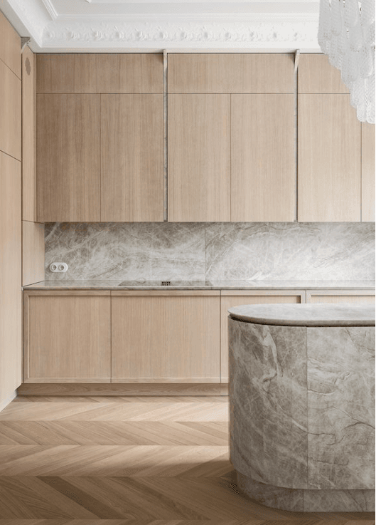 шафи на кухні з дерева