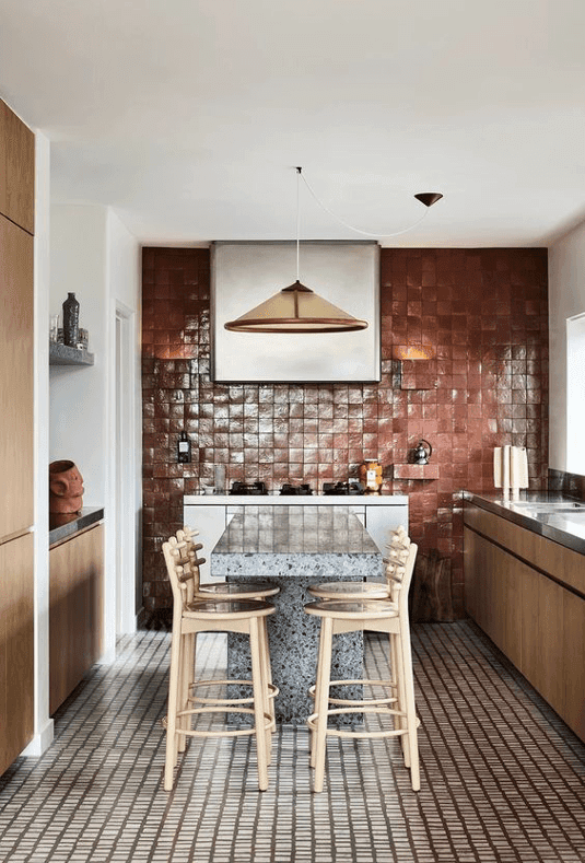 люстра на кухні