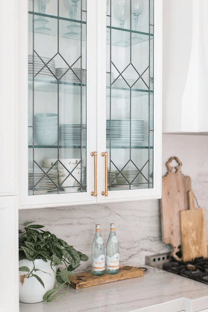 Скляні двері кухонних шаф