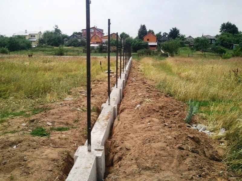 фундаментів під паркани