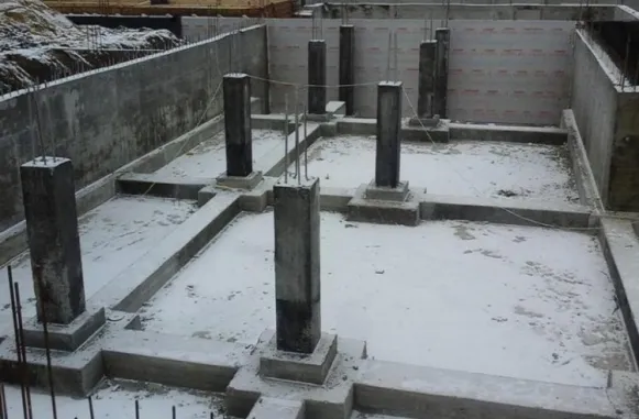 Підготовка основи для бетонування під колони