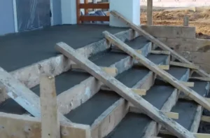 Фундамент под лестницу — работа Optima Building №2