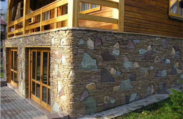Оздоблення стін декоративним каменем