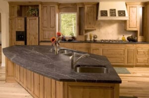 Виробництво та монтаж стільниць  з натурального каменю в Києві та області