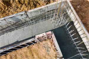 Бетонування бетонних стін