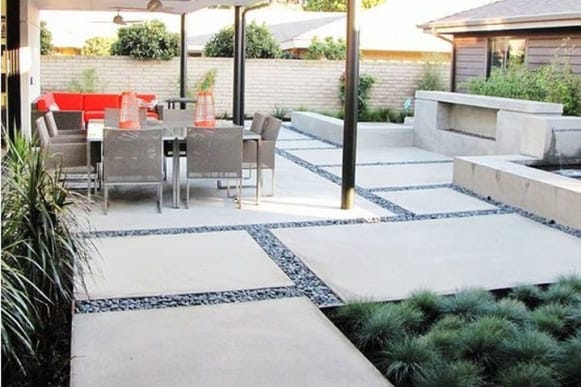 Садові доріжки з бетону: довговічність та естетика
